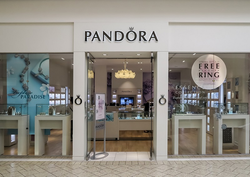 Jewelry stores that sell pandora on sale