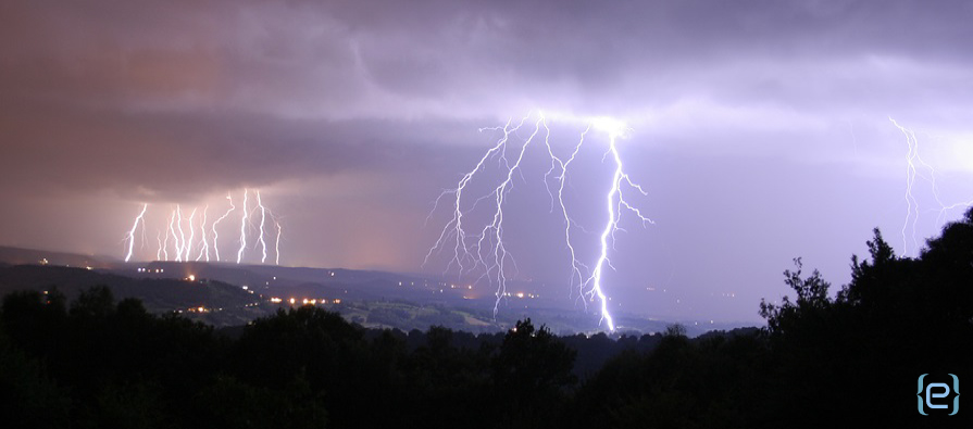 Protect-Computers-from-Summer-Heat-and-Storms